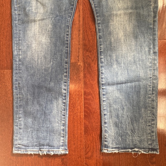 •American Eagle Outfitters 360 Extreme Flex Slim Jeans• - Picture 8 of 16
